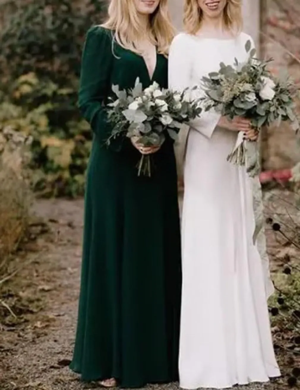 Elegant Chiffon Maxi Bridesmaid Dress with High Slit Long Sleeves Prom Dress A Line Ruched Party Gown BS22