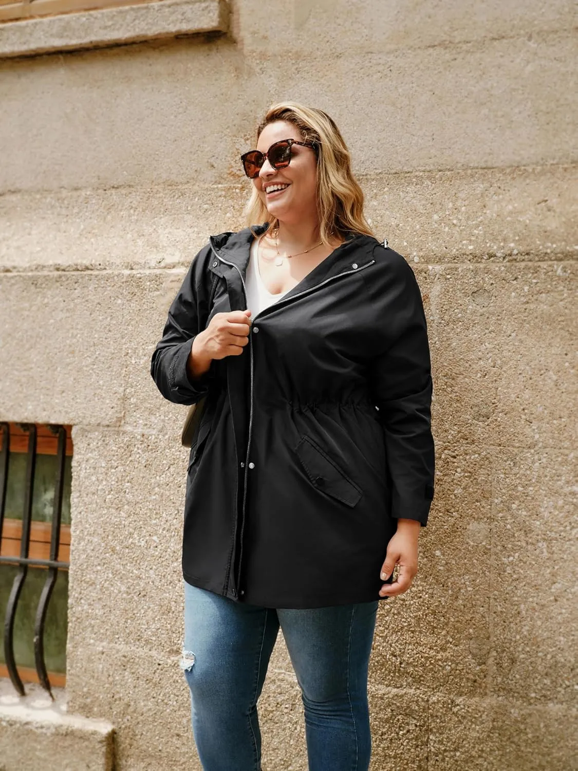 Hanna Nikole Women's Plus Size Waterproof Raincoat Lightweight Windbreaker Hooded Jacket with Pockets
