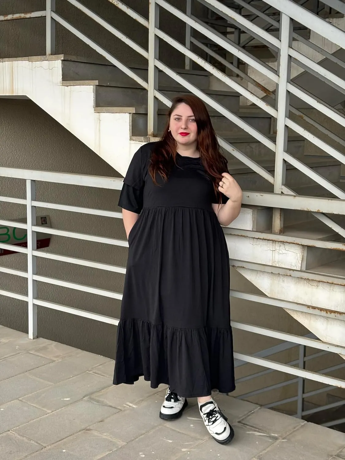 IN'VOLAND Women Plus Size Short Sleeve Dress Loose Plain Casual Summer Flowy Tiered Long Maxi Dresses with Pockets