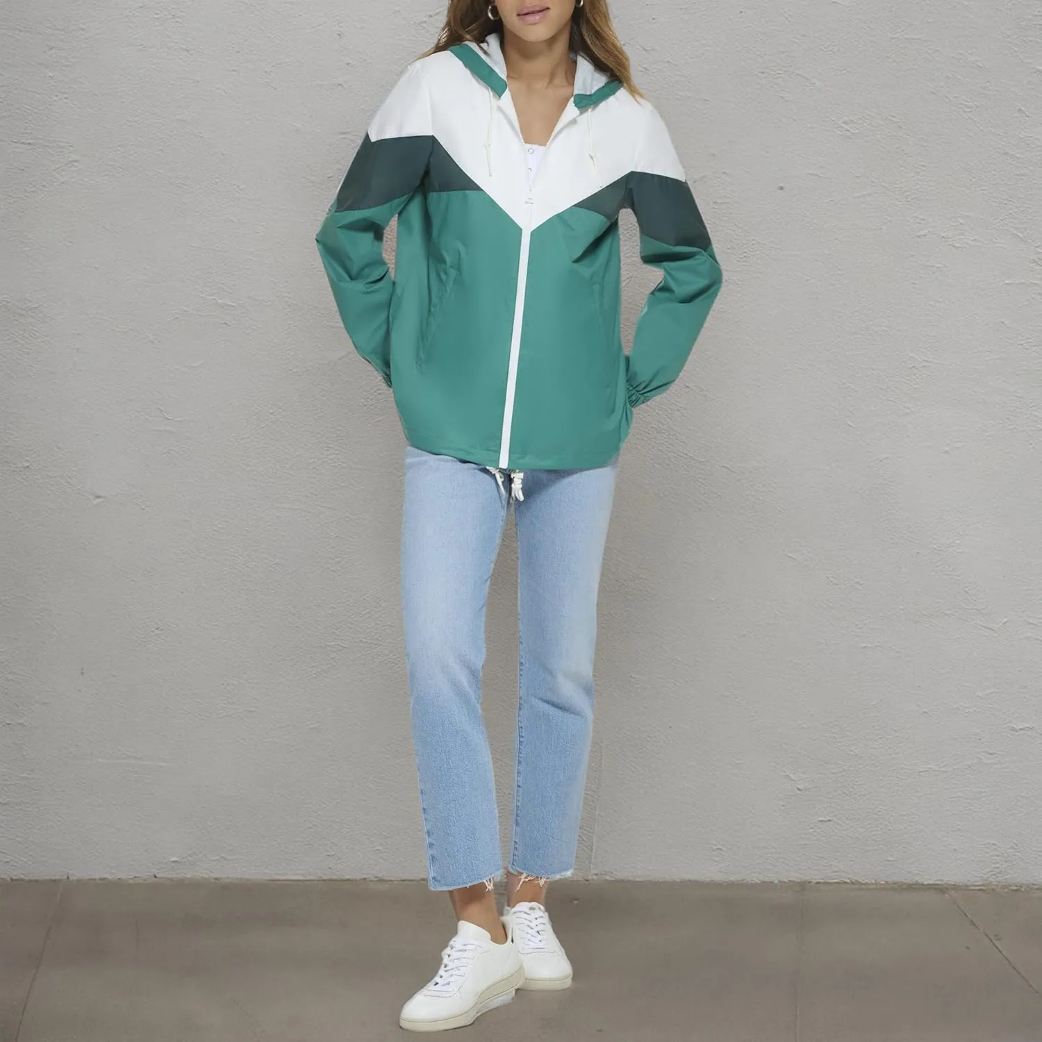 Levi's Women's Nylon Color Block Windbreaker