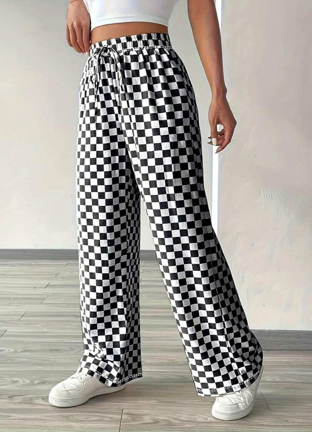 Women's Casual Checkered Pants Drawstring Elastic Waist Comfy Loose Straight Wide Leg Plaid Pants with Pockets